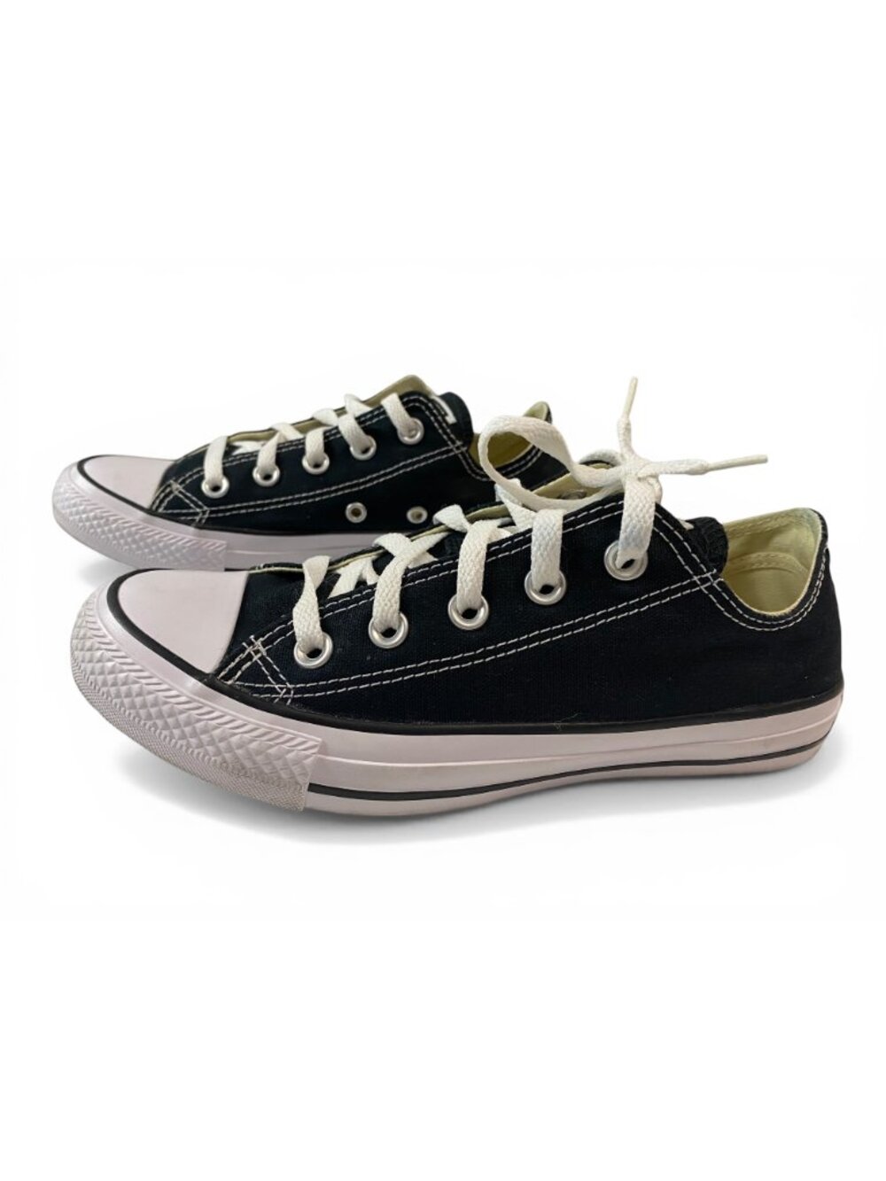 Converse All Star Low Black White Sneakers Mens 4 Womens 6 Chuck Taylor Shoes - Picture 2 of 16